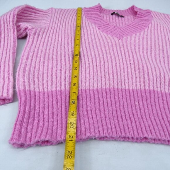 Apparis Anita Sweater Pink Women’s Medium V-Neck Polyester Knit - Picture 6 of 6